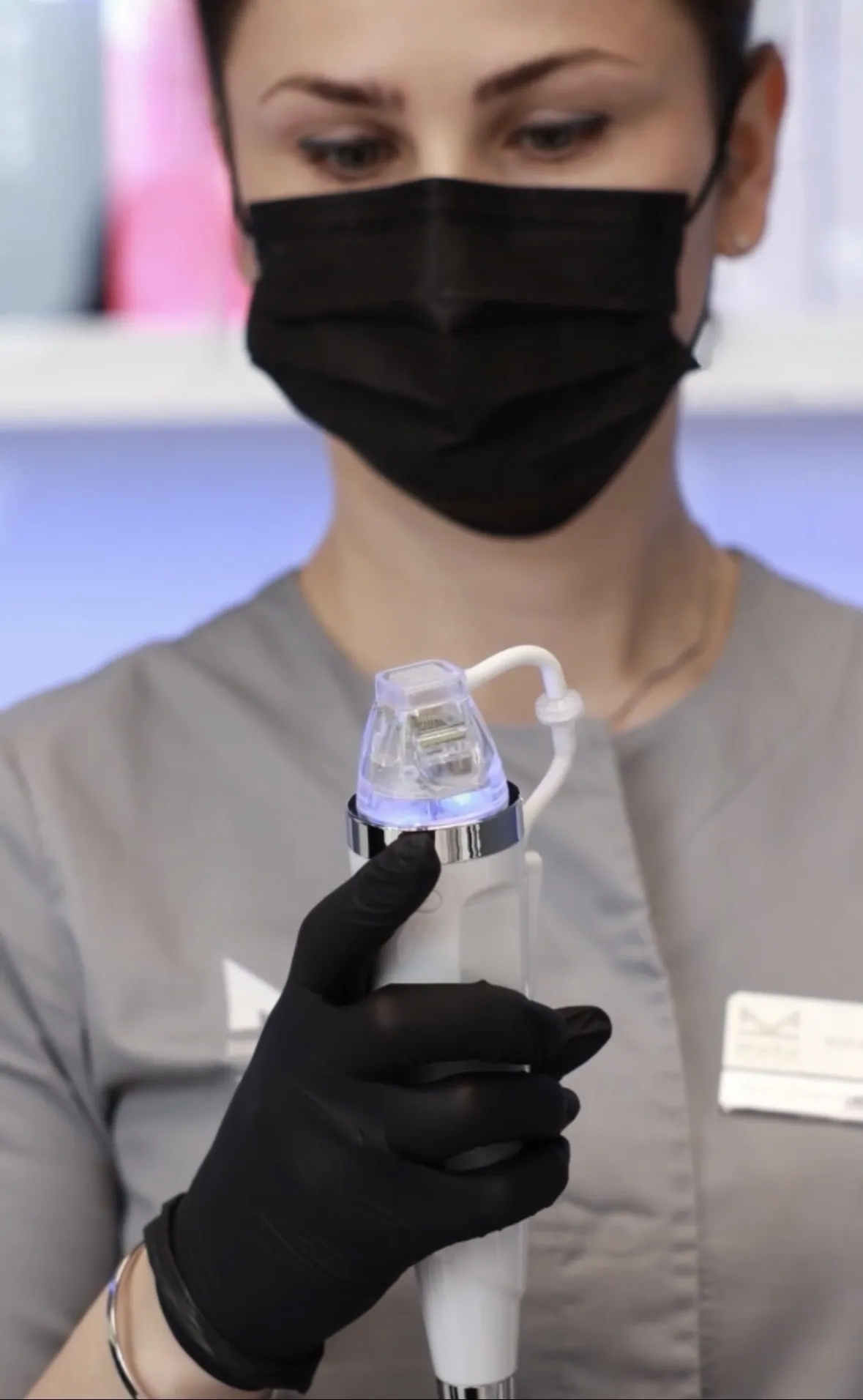 Лазерна стимуляція росту волосся на апараті Microneedles RF